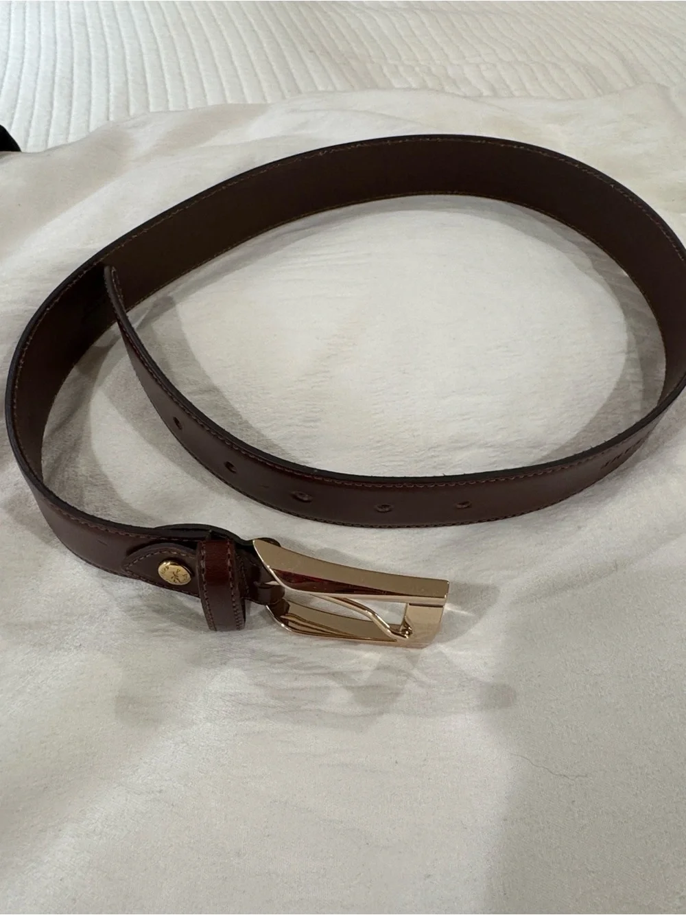 Longchamp Leather Men's Belt with Gold Buckle - Brown Small